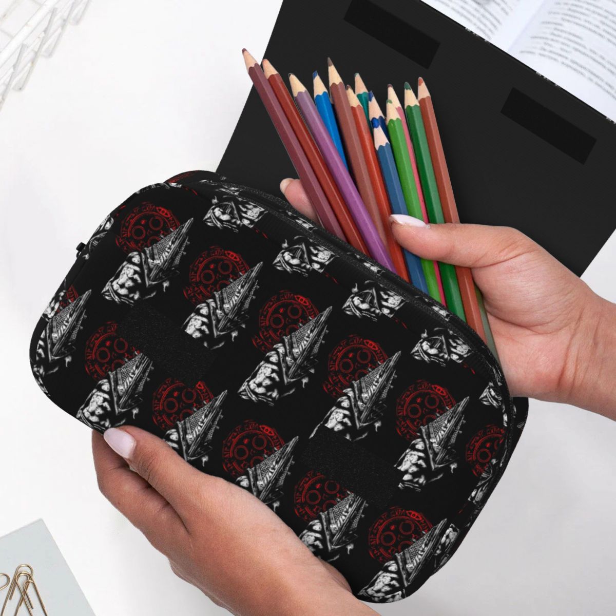 Estojo de Lápis do Jogo Chain  - Stationery And Office Supply Chain avaliação e preço